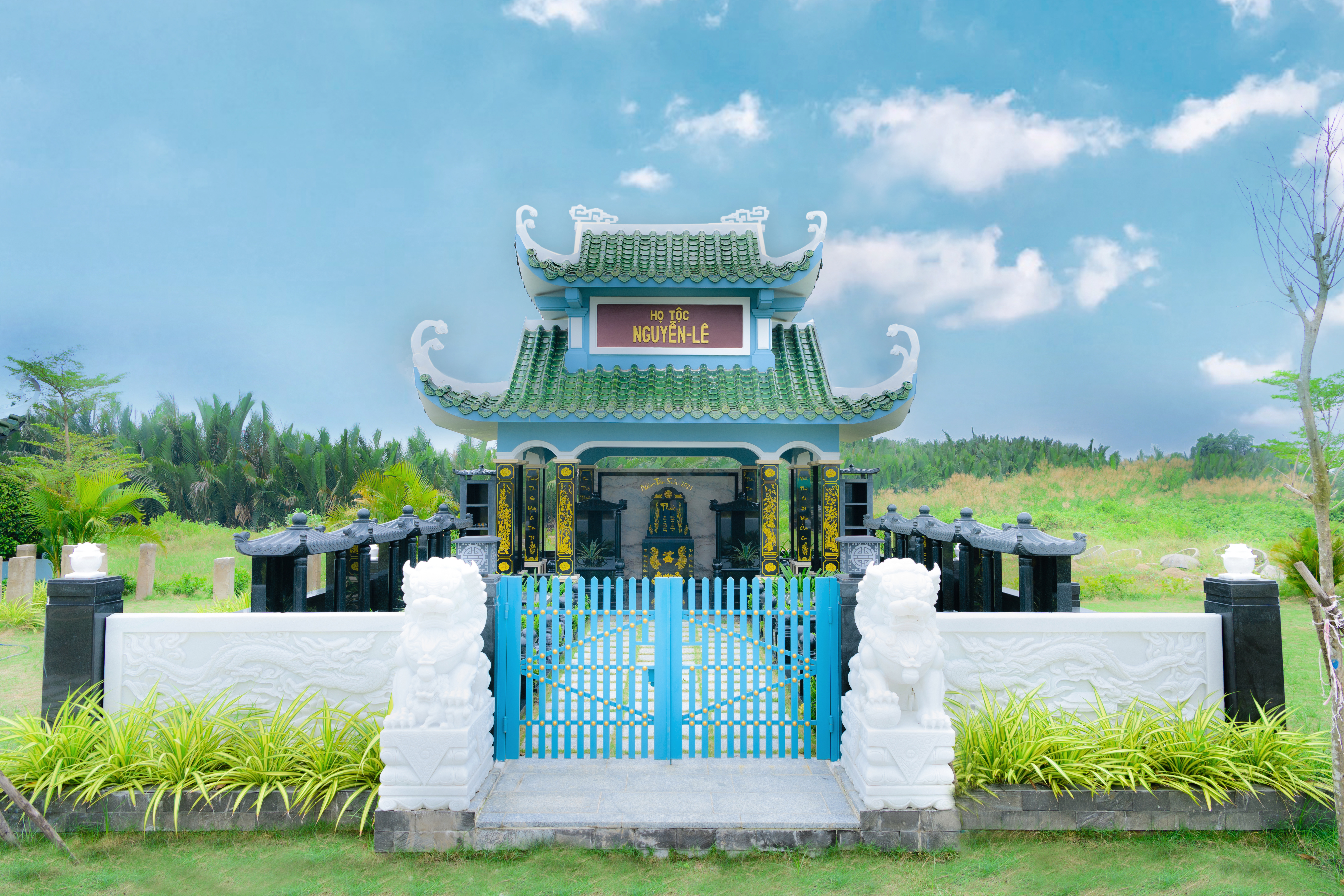 Mộ Họ Tộc
